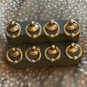 10 piece Silver Cabinet/Drawer Knobs